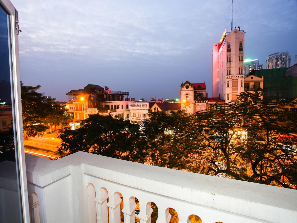 Phuong Trang Hotel Hanoi Exterior photo